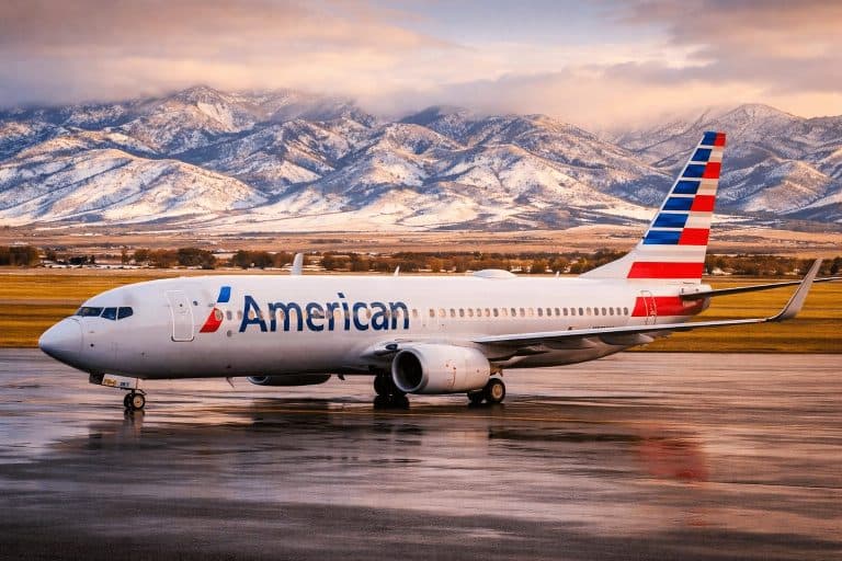 American Airlines obtiene un visto bueno clave de Australia para la alianza Qantas a medida que aumentan los costos del combustible